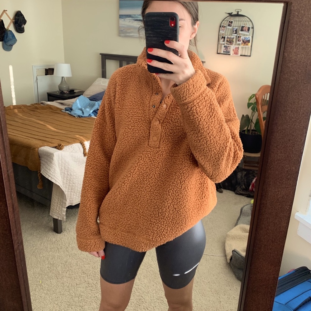 Cozy Aerie pullover